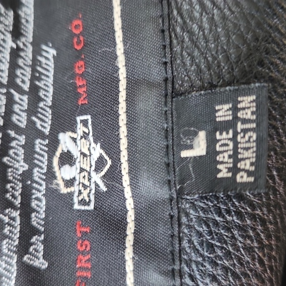 Expert Performance Gear Leather Chaps - Picture 5 of 6